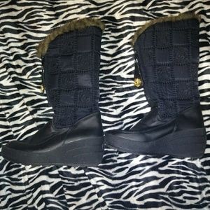 Juicy couture wedge boots faux fur 7